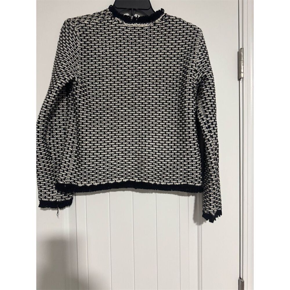 Tahari Women's Black Knit Cardigan Jacket M Open Front Gold Buttons - Picture 2 of 4